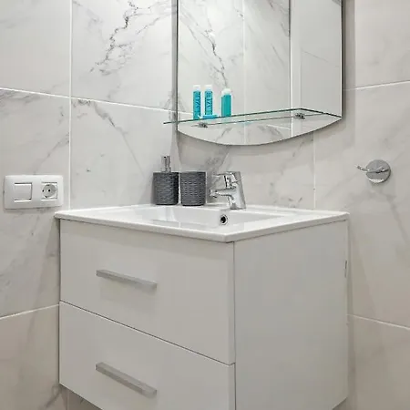 Modern With A Sea View And Pool Access Ponderosa 801 Apartament