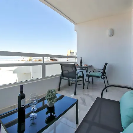 Modern With A Sea View And Pool Access Ponderosa 801 *