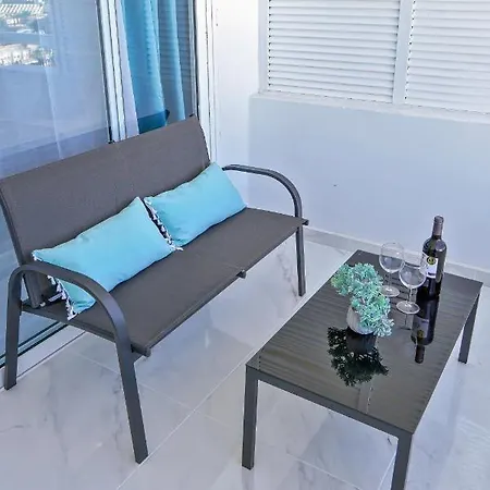 Modern With A Sea View And Pool Access Ponderosa 801 Apartment Playa de las Americas (Tenerife)