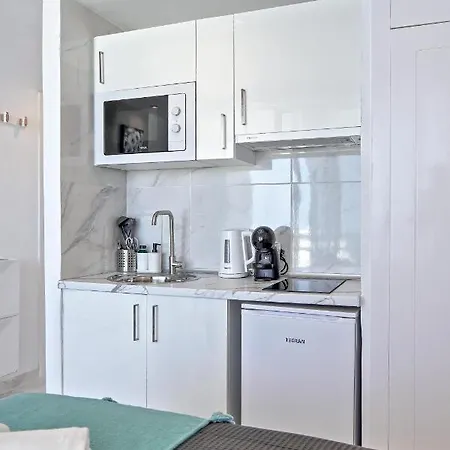 Apartment Modern With A Sea View And Pool Access Ponderosa 801 Playa de las Americas (Tenerife)
