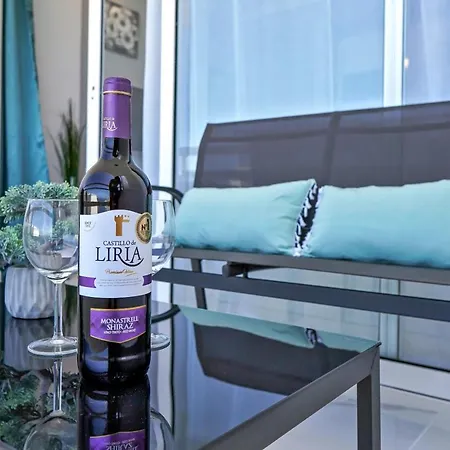 Modern With A Sea View And Pool Access Ponderosa 801 * Playa de las Americas (Tenerife)