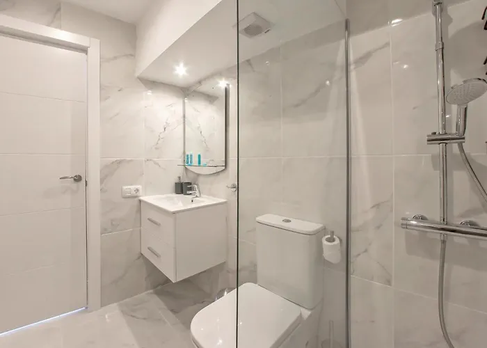 Modern With A Sea View And Pool Access Ponderosa 801 公寓