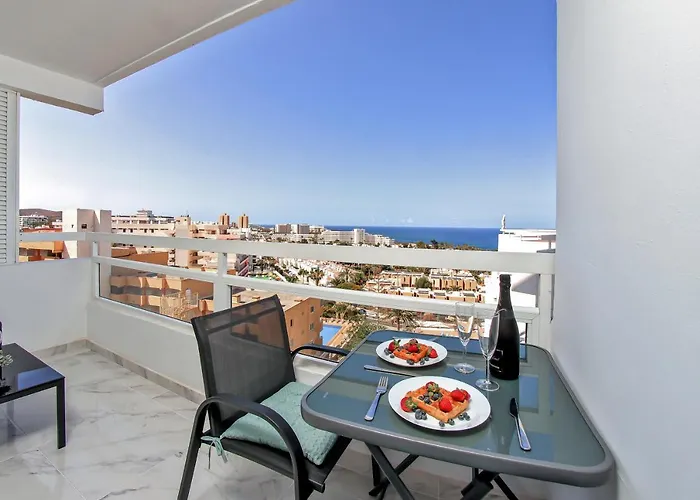 Modern With A Sea View And Pool Access Ponderosa 801 Appartamento