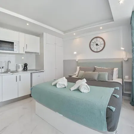 דירה Modern With A Sea View And Pool Access Ponderosa 801 *